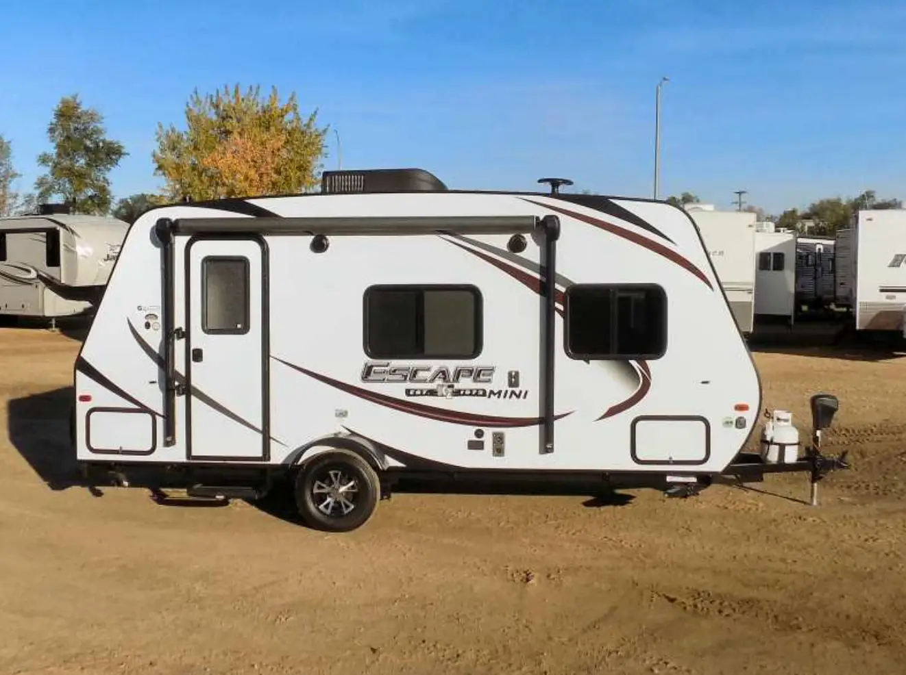 8 Best Ultra Lightweight Travel Trailers for 2019 | MR RV Kz Spree Escape Mini Ultra Lightweight Travel Trailer